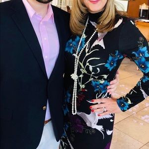 Midi formfitting dress by Venus size Large